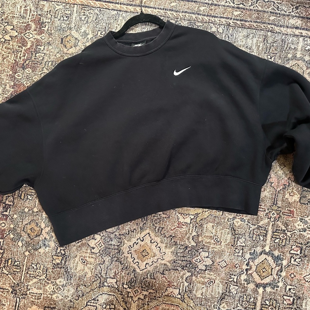 Nike Women's Black Crew Neck Sweater